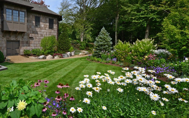 Good Guys Lawn Care