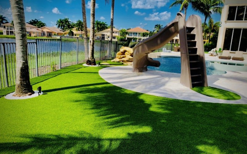 Turf Girl LLC