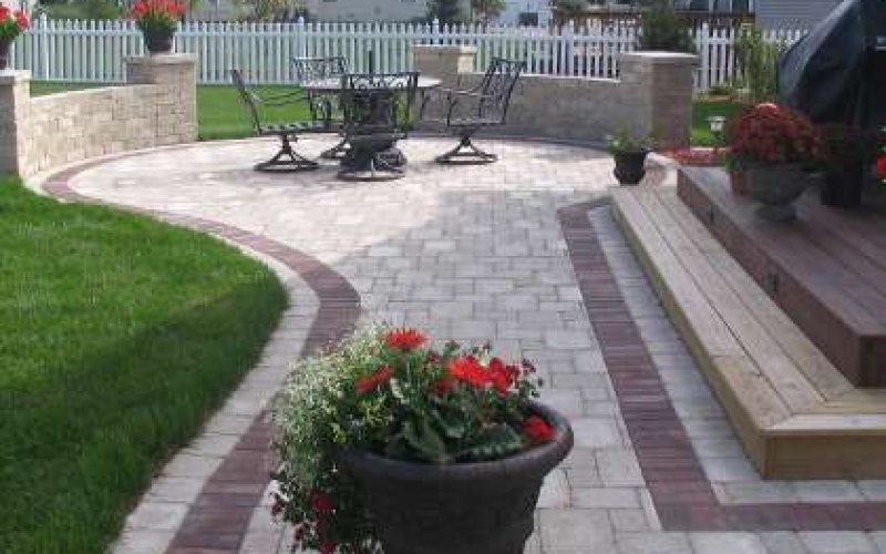 Greg's Lawn & Landscaping