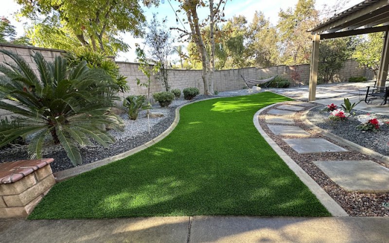 Greenside Landscaping Inc