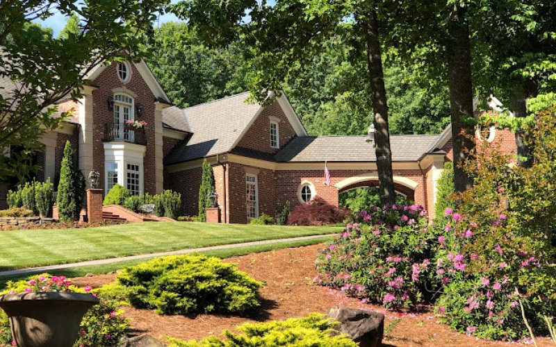 New Garden Landscaping & Nursery Inc