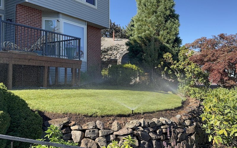 Nueva Vista Landscape & Construction LLC