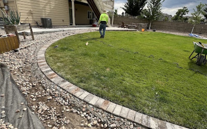 Unique Lawn and Landscaping LLC