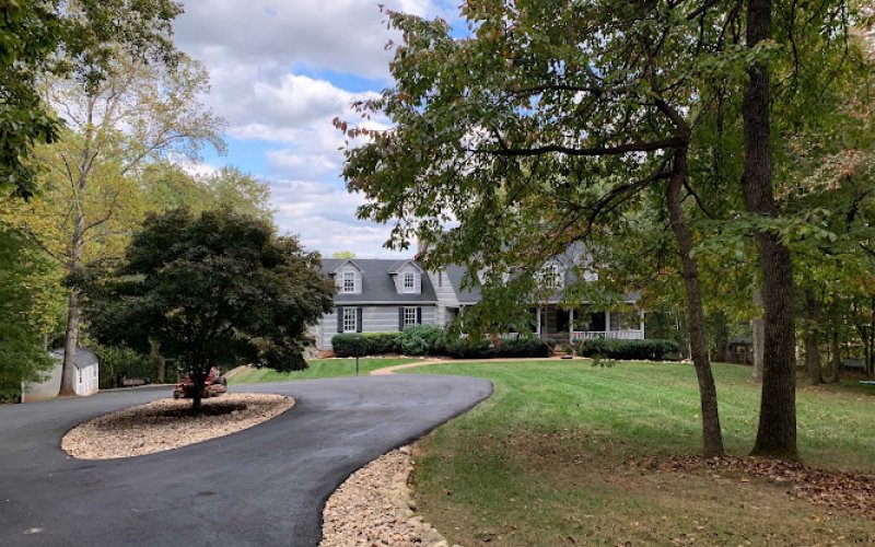 Sutton Landscaping LLC