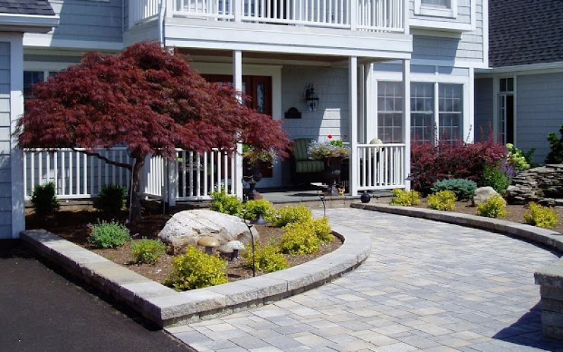 Birchcrest Tree & Landscape