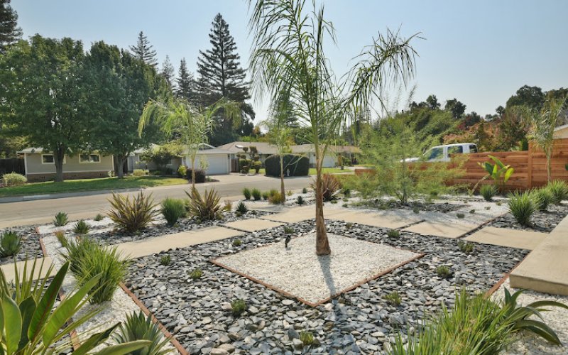 Bright Home Landscapes