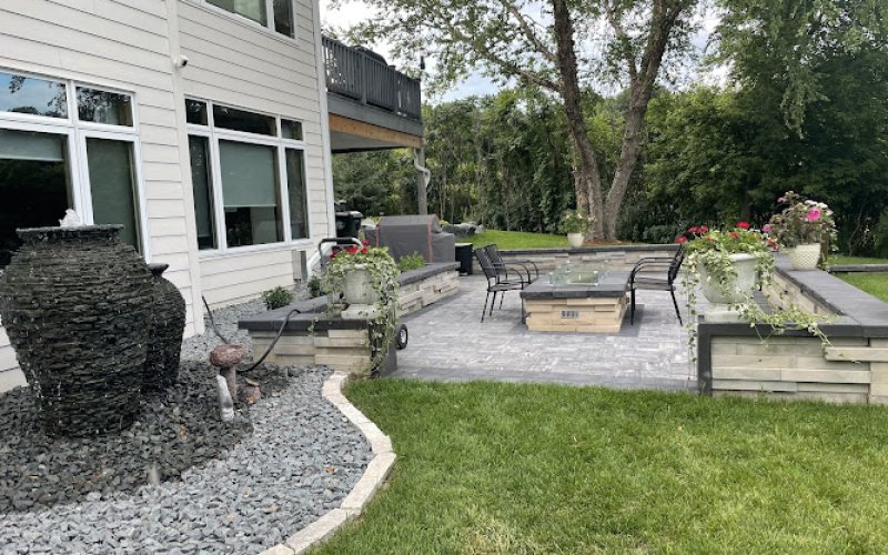 Flor De Luna Outdoors LLC