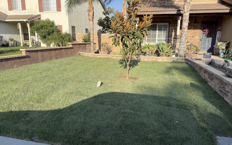 E N D Landscaping
