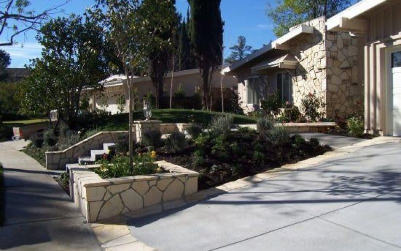 Lyle Lavietes Landscape Contractor, Inc