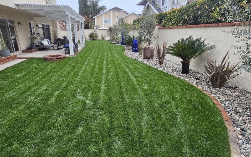 HouseFace Landscaping