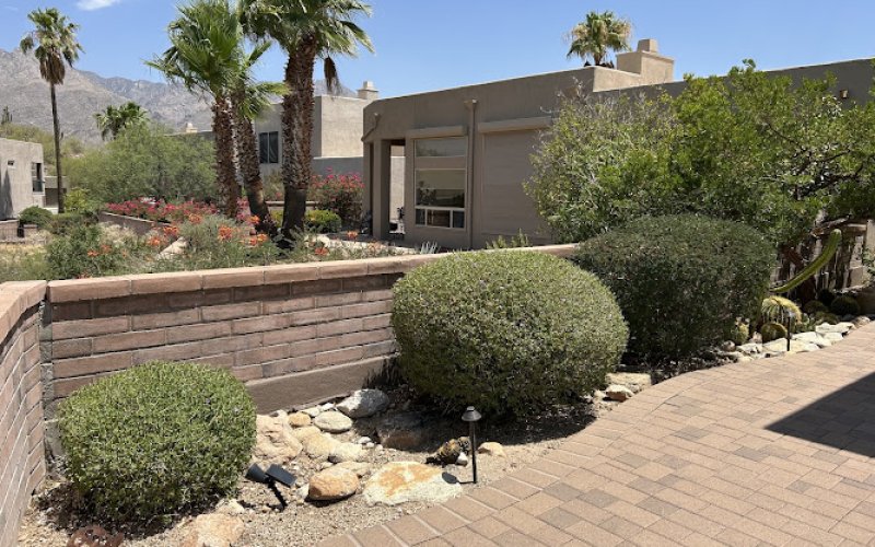 Down 2 Earth Landscape LLC