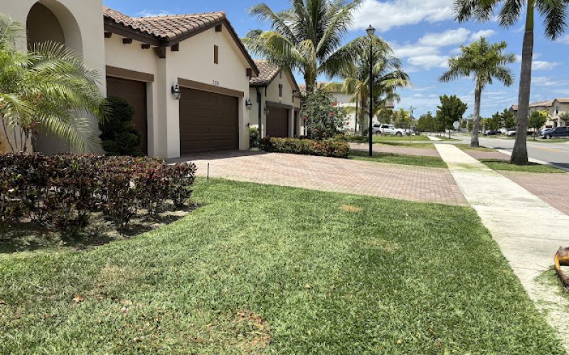 Green Earth Landscaping & Lawn Care